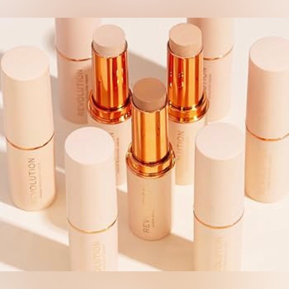 Revolution Other - Revolution Fast Base Full Coverage Foundation Stick